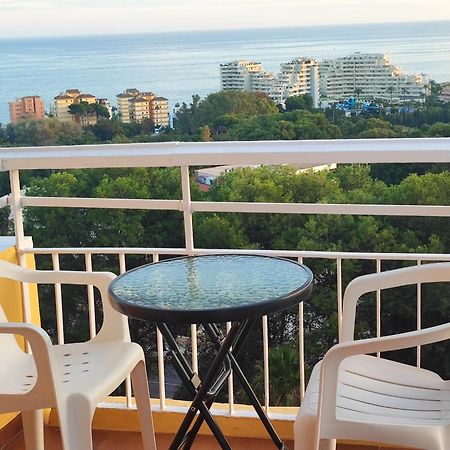 Hercules Paradise 531 Apartamento Con Vistas Al Mar Mediterraneo En Benalmadena A Pasos Del Centro Y Su Vibrante Zona Comercial Disfruta De Una Experiencia Unica En La Costa Del Sol Malaga Andalucia Well-Connected To The Airport Luaran gambar