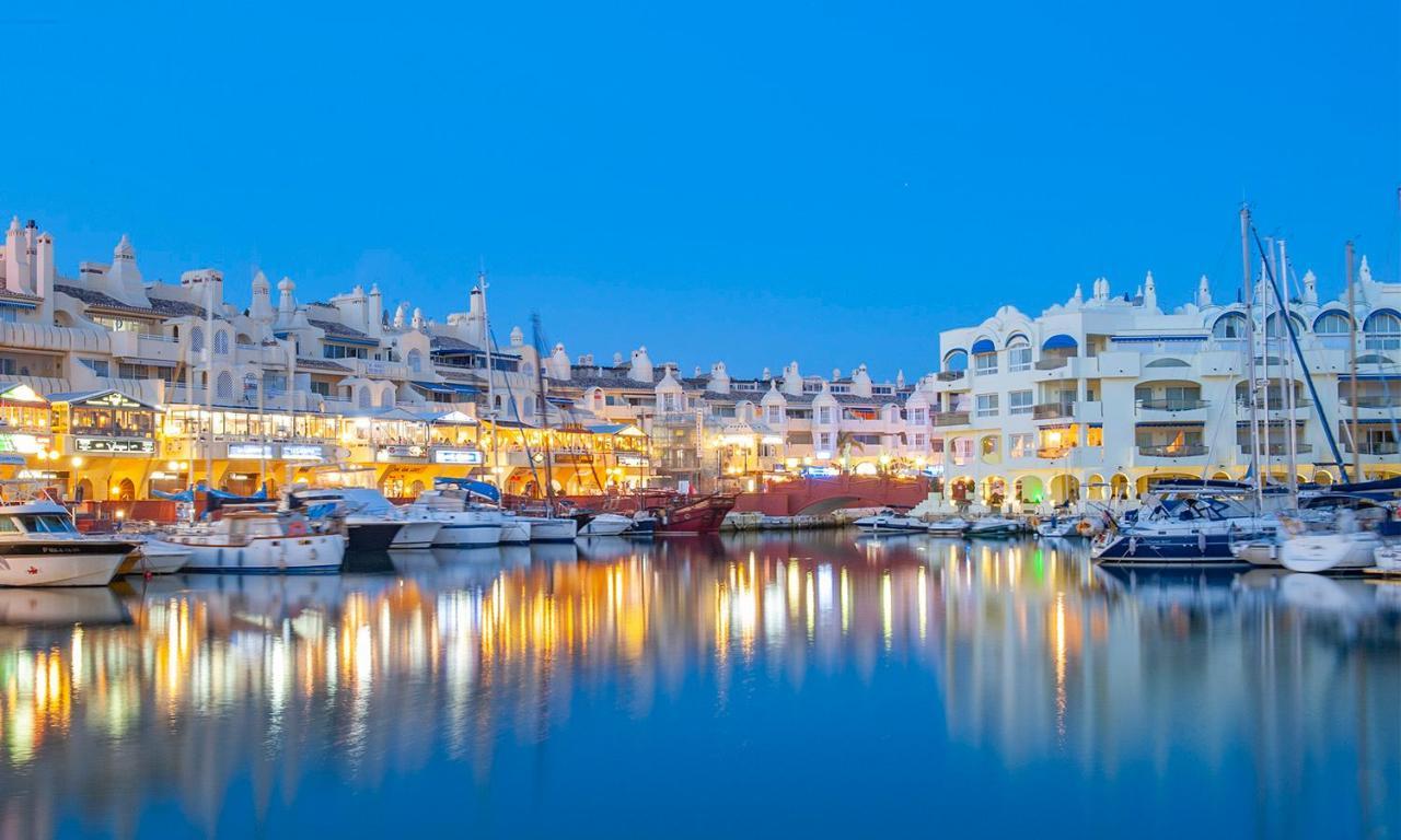 Hercules Paradise 531 Apartamento Con Vistas Al Mar Mediterraneo En Benalmadena A Pasos Del Centro Y Su Vibrante Zona Comercial Disfruta De Una Experiencia Unica En La Costa Del Sol Malaga Andalucia Well-Connected To The Airport Luaran gambar