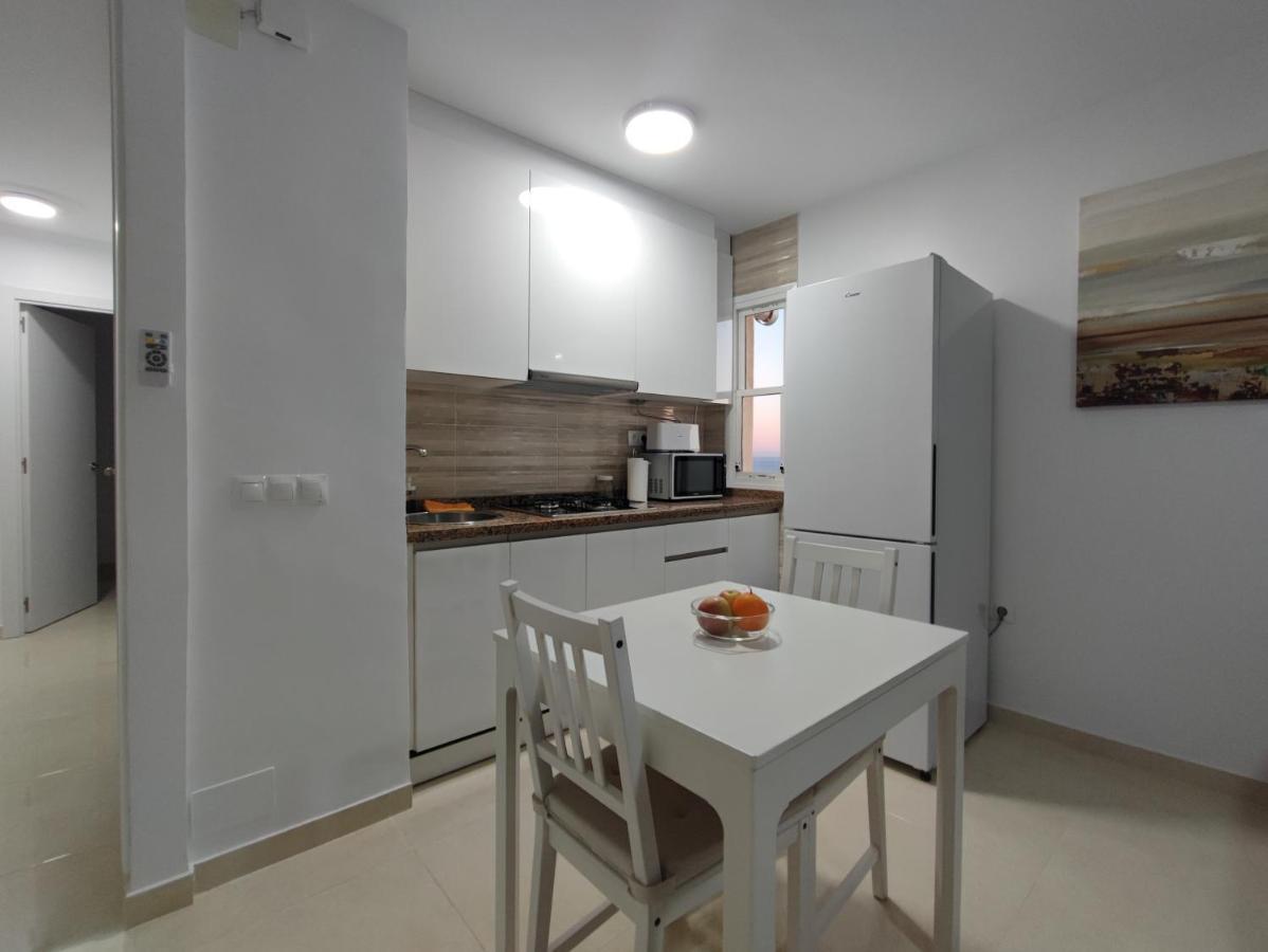 Hercules Paradise 531 Apartamento Con Vistas Al Mar Mediterraneo En Benalmadena A Pasos Del Centro Y Su Vibrante Zona Comercial Disfruta De Una Experiencia Unica En La Costa Del Sol Malaga Andalucia Well-Connected To The Airport Luaran gambar