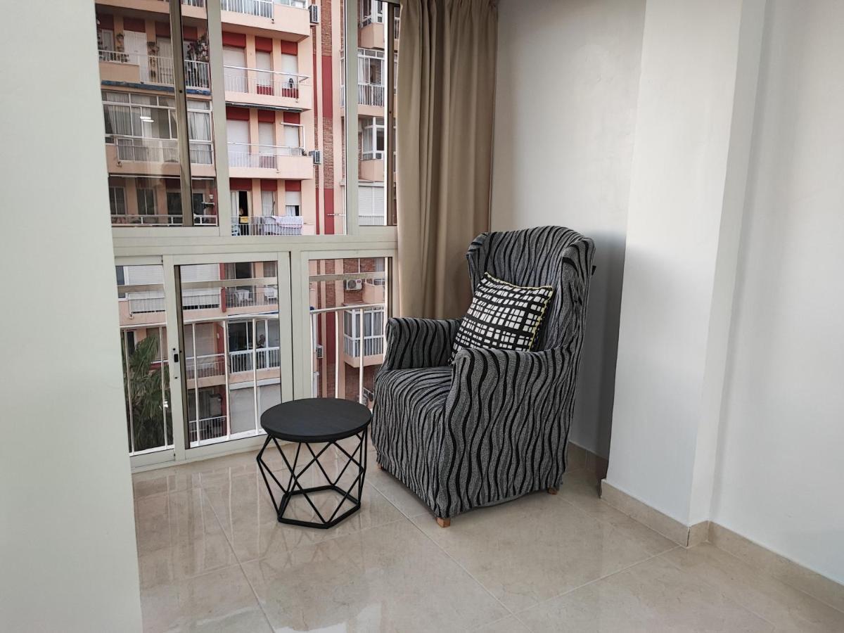 Hercules Paradise 531 Apartamento Con Vistas Al Mar Mediterraneo En Benalmadena A Pasos Del Centro Y Su Vibrante Zona Comercial Disfruta De Una Experiencia Unica En La Costa Del Sol Malaga Andalucia Well-Connected To The Airport Luaran gambar
